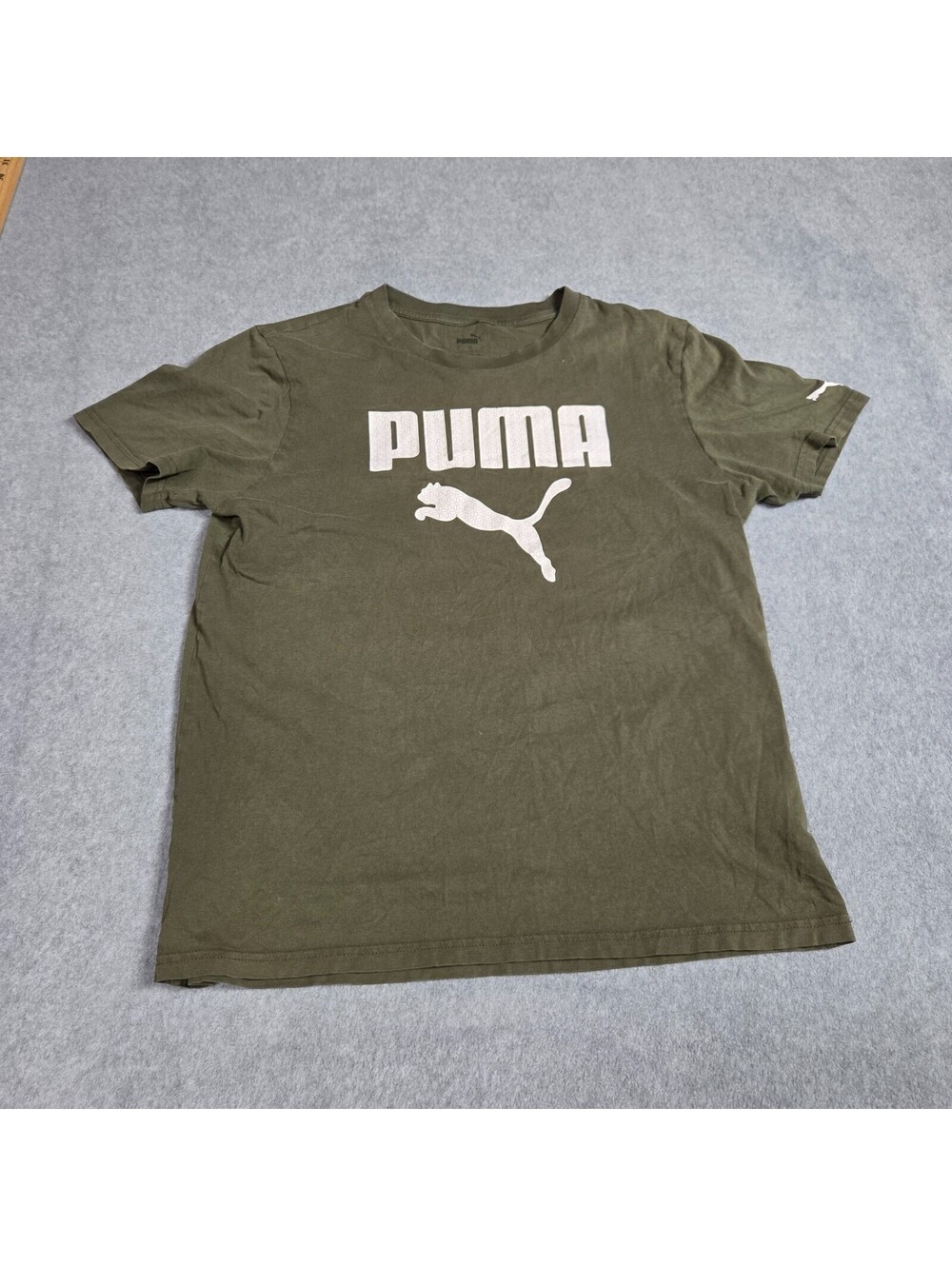Puma Men's Essential Logo T-Shirt (M) - Olive Green - READ DESC - Small Snag